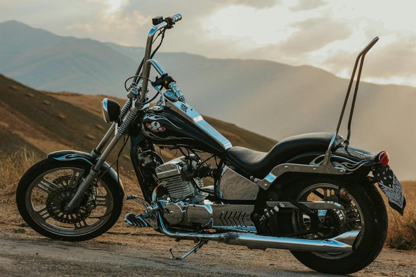 Hoe kan ik de veiligheid van oudere bestuurders op de weg verbeteren?